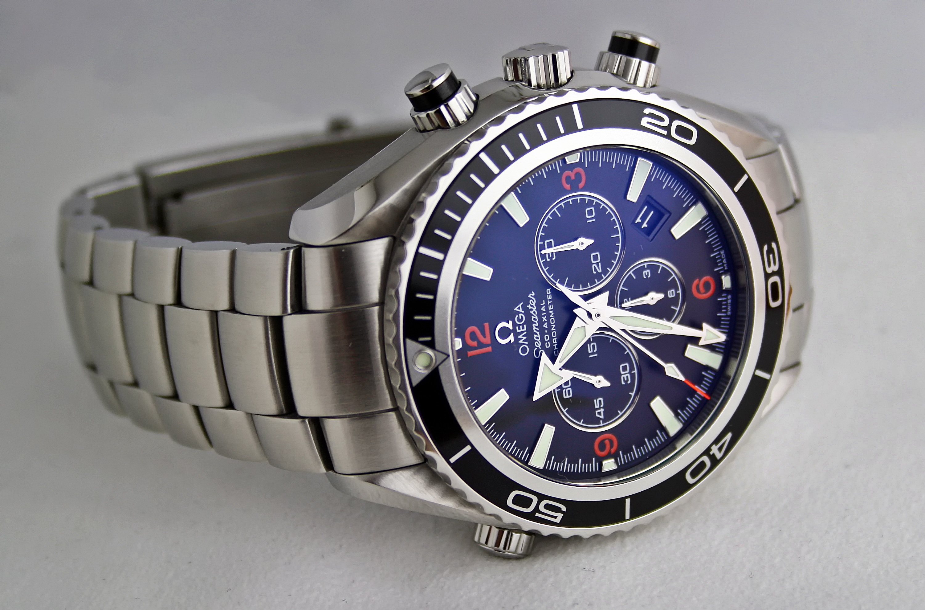 Luxury Watch Trends: Blue Watch Dials